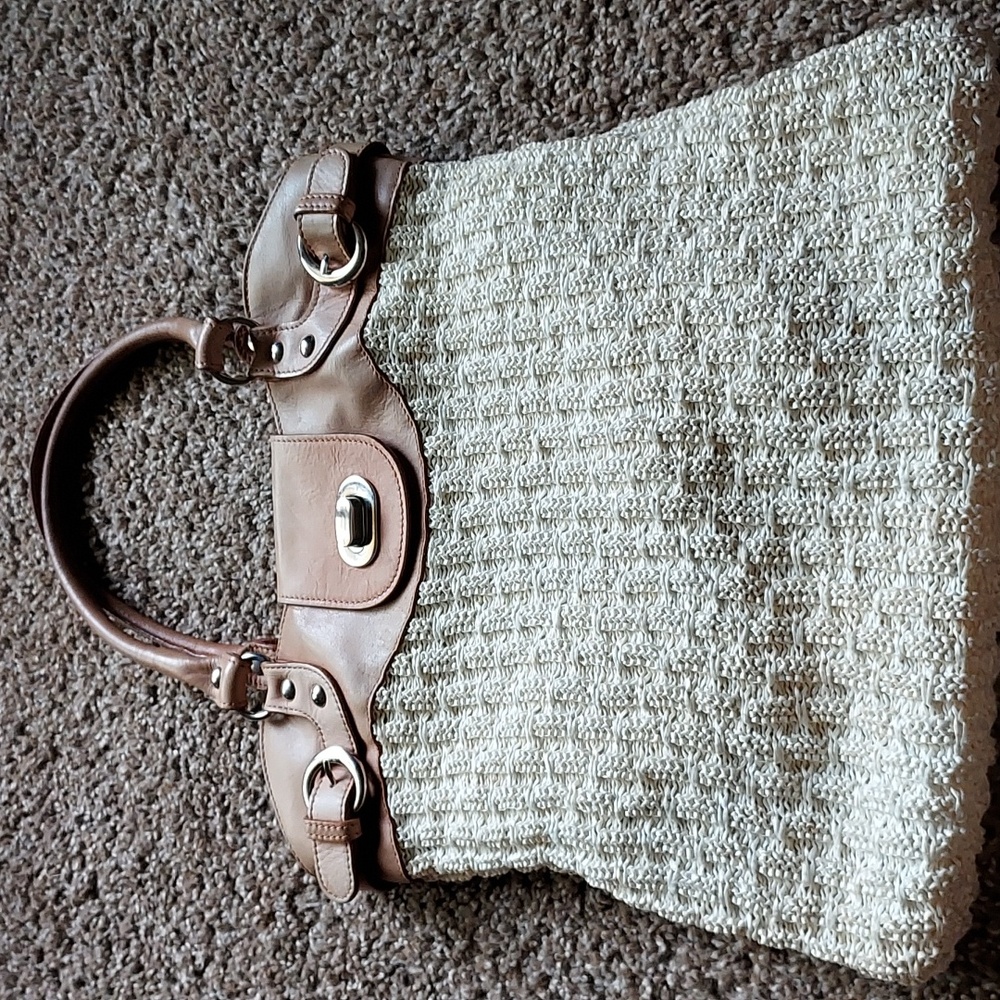 Maurizio Taiuti White Textured Bag